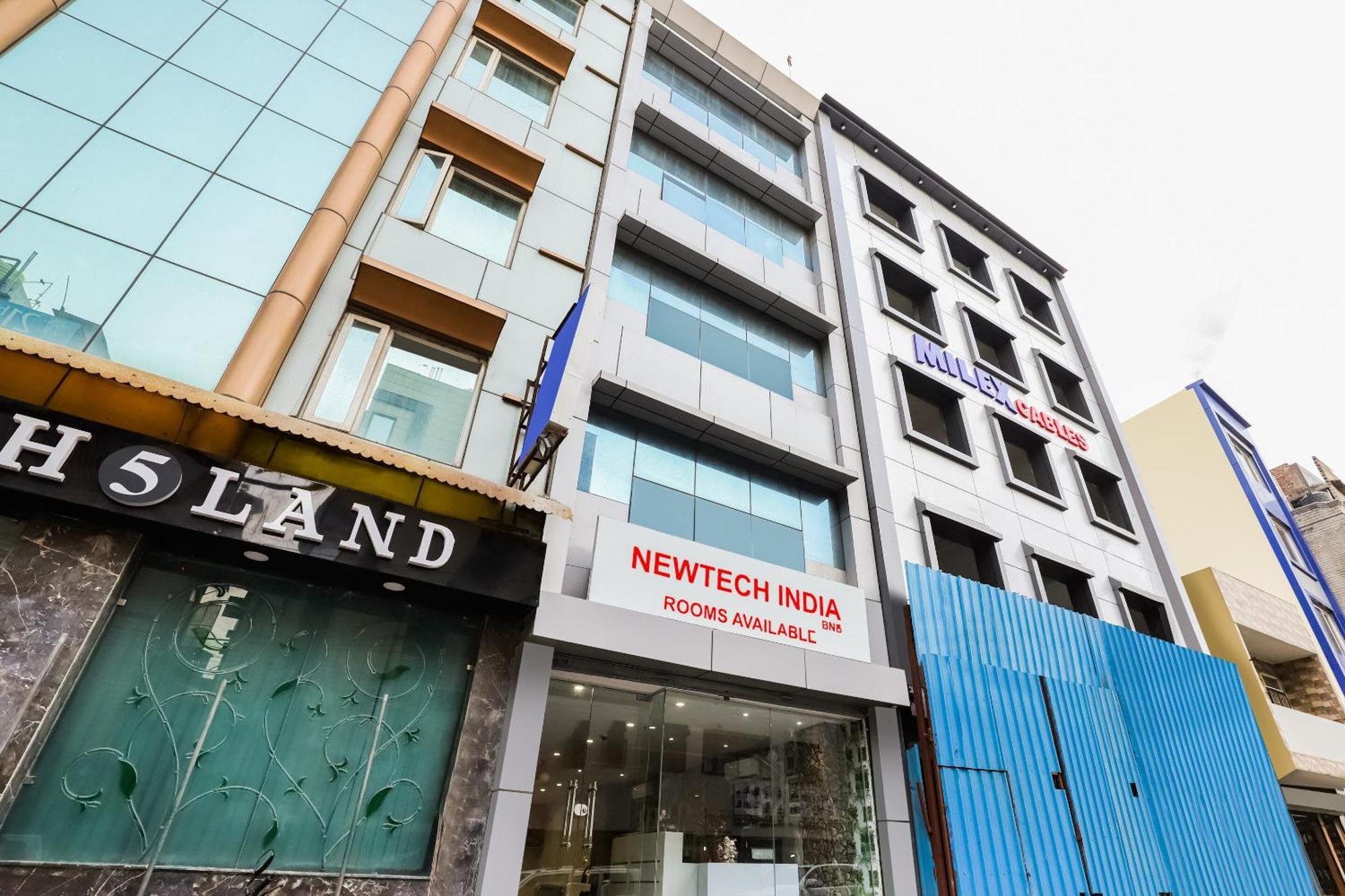 Hotel O New Tech India Delhi  Exteriör bild