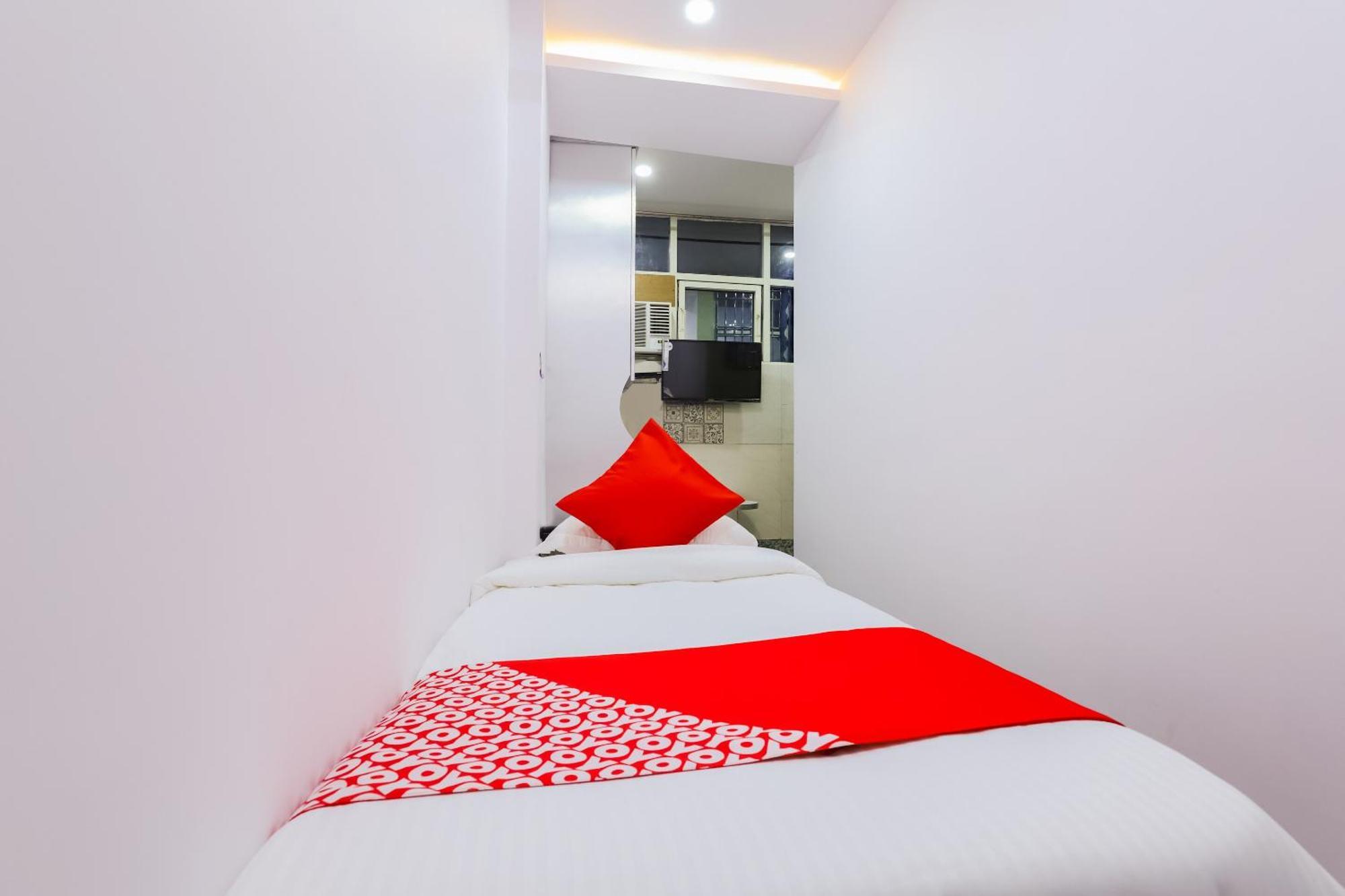 Hotel O New Tech India Delhi  Exteriör bild